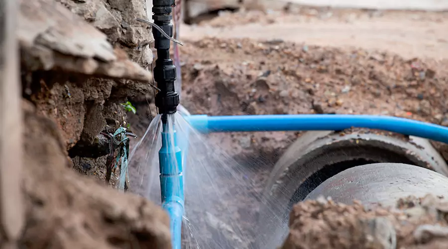 How Temperature Changes and Pressure Affect Plumbing Pipes